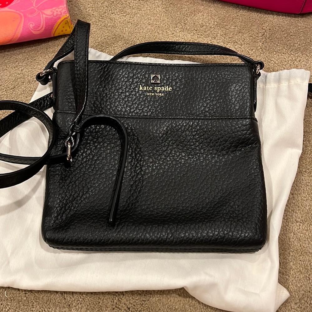 Kate Spade | black crossbody bag